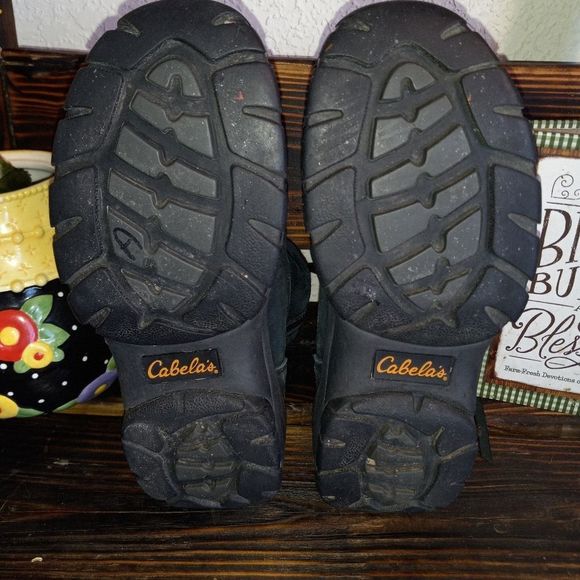 EUC Cabela's Lined Hiking Boots - Picture 10 of 10